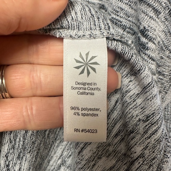 Athleta Blissful open-front hooded cardigan - Picture 9 of 9